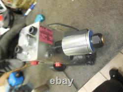 158-4099-001 Eaton Char-lynn Hydraulic Motor & Manifold X630aa01553a
