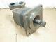 192150 Old-Stock, Eaton 121-1009-004 Char-Lynn Hydraulic Motor, 4-Bolt Flange