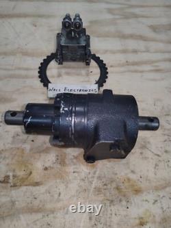 Char-Lynn 217-1015-002 Eaton / Sumitomo Hydraulic Motor