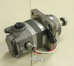 Char-Lynn (Eaton) 105-1255-006 Hydraulic wheel motor with speed sensor
