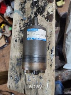 Char-Lynn Eaton Hydraulic Motor Rear Ports 1280012-001 J-SERIES