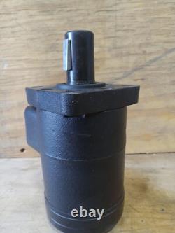 Char Lynn Eaton hydraulic orbit motor 101-2116-009 straight shaft withwoodruff key