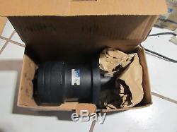 EATON CHAR-LYNN HYDRAULIC MOTOR PART # 103-1042-012 GENUINE NOT REPLACEMENT