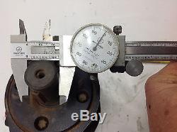 Eaton Char-Lynn 103-1026-010 Hydraulic Motor 1 Shaft, 1/2 NPT Ports. NEW NO BOX
