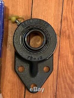 Eaton Char-Lynn Hydraulic Motor 101-1003-009 With Extra Parts, New Old Stock
