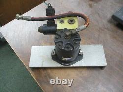 Eaton Char-Lynn Hydraulic Motor 158-400-001 Displacement2.2 Cubic In Per Rev
