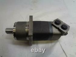 Eaton Char-Lynn Hydraulic Motor 2000 PSI 982.7 cm³ Displacement 113-1069-006 J1