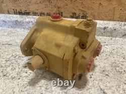 Eaton Hydraulic High Torque Motor Skid Steer John Deere New Holland 71302 DAN