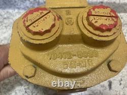 Eaton Hydraulic High Torque Motor Skid Steer John Deere New Holland 71302 DAN