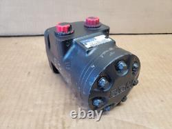 Genuine OEM Eaton Hydraulic Motor 101-1001-009 1800 PSI 1/2 NPT 1 shaft 4 bolt