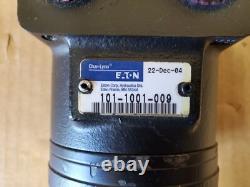 Genuine OEM Eaton Hydraulic Motor 101-1001-009 1800 PSI 1/2 NPT 1 shaft 4 bolt