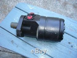 Hydraulic Motor High Torque Char-Lynn Eaton 23-2 1 Shaft 1/4 WR Key