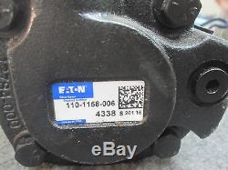 New Eaton Char-lynn Hydraulic Motor # 110-1158-006