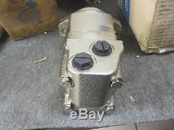 New Eaton Char-lynn Hydraulic Motor # 104-1009-006 Plated
